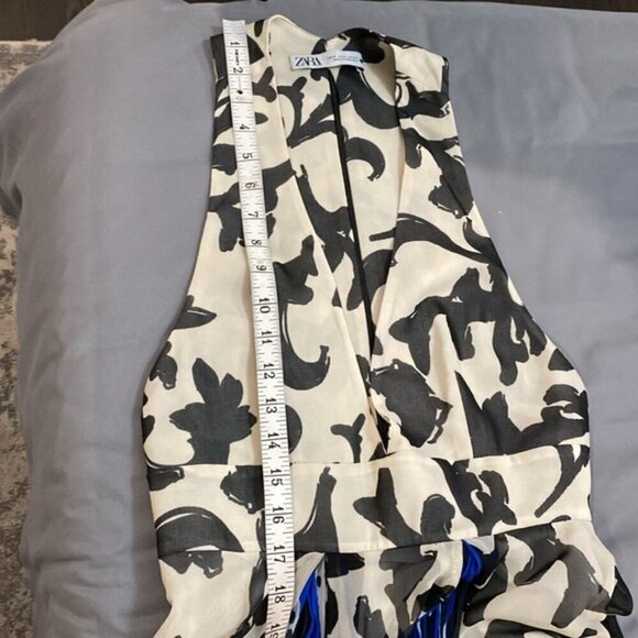 ZARA LIMITED EDITION FLORAL PRINTED DRESS size small - Picture 16 of 16